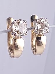 Золотые серьги 750 пр с бериллами