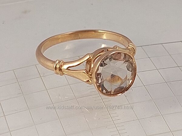 Золотое кольцо 583 пр. с горным хрусталем