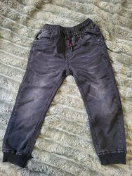 Джинси джогери