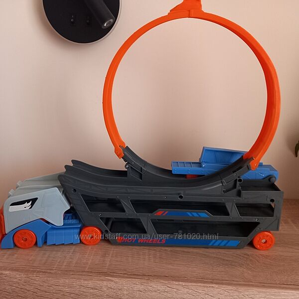  Трек  Hot wheels Мертва петля Вантажівка перевізник