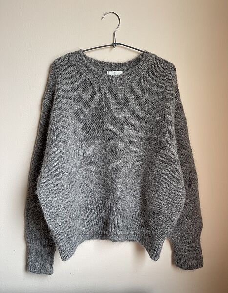 Стильный свитер джемпер H&M Премиум коллекция.