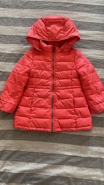 Пуховая куртка Benetton для девочки 2-3 года