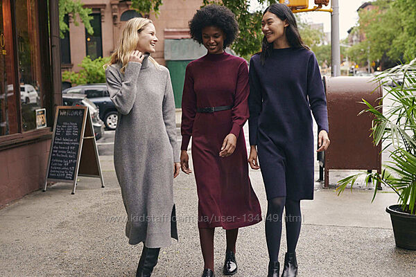 Теплі плаття uniqlo