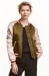 Шовковий  бомбер жіночий з вишивкою H&M
