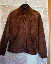 Чоловіча замшева куртка. Р.54-56.