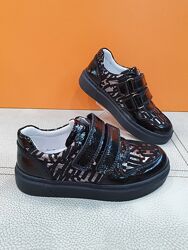 Кожаные кроссовки TopKids 26р 350-40