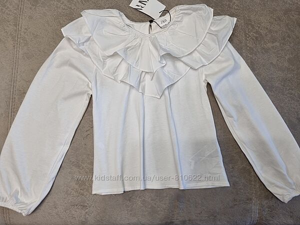 Нова нарядна кофтинка Zara в школу