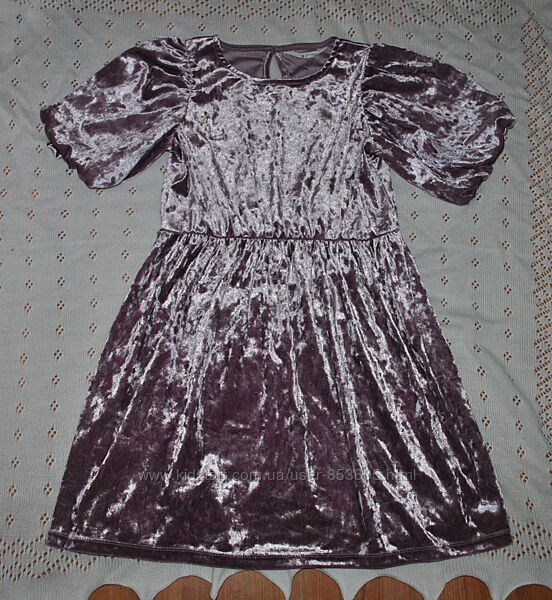 Платье на 8-10 лет H&M