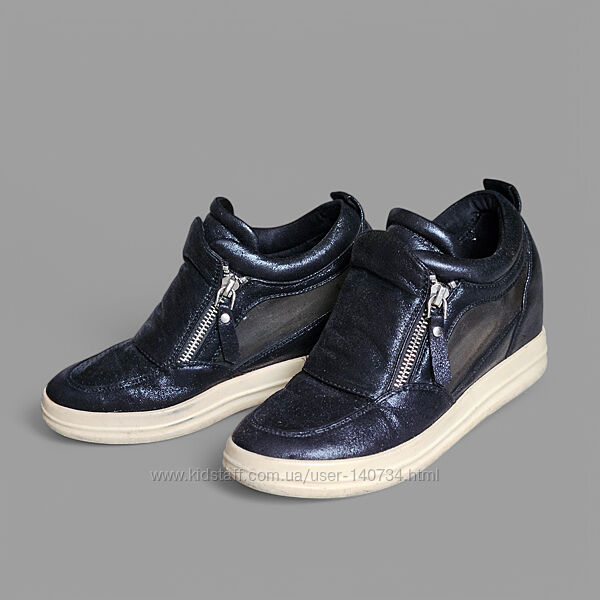 Снікерси кросівки жіночі  36 - 37 р.