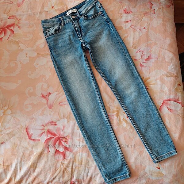 Джинсы Zara для девочек 