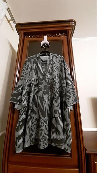 Cтильная блуза туника 56-58 размер италия
