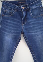 Суперовые коттоновые джинсы  в идеальном состоянии