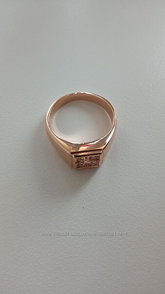 Продам новое мужское кольцо мед золото, перстень перешлю