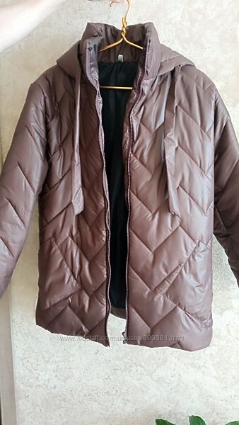 Продам новую куртку осень, весна женскую 48-50 рр