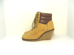Жіночі шкіряні черевики ботинки Buffalo р. 39