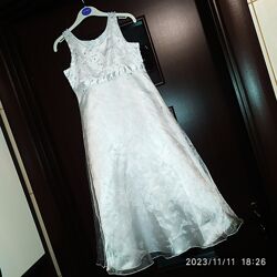 Білосніжна сукня сніжинка 122 см зріст
