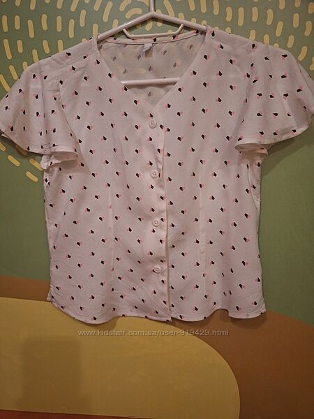Блузка  для дівчинки C&A  на 9-10 років