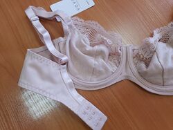 #9: срібляста півонія