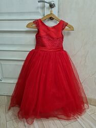 Святкова пишна червона сукня для дівчинки 4-6 років