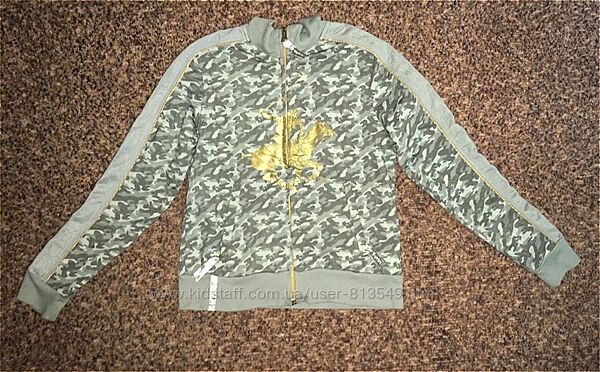 Кофта на 10-12 лет.