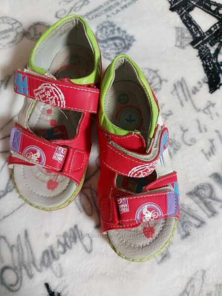 Босоножки для девочки, р.29
