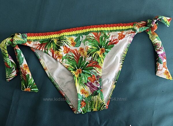 Плавки на завязках у квітковий принт від calzedonia