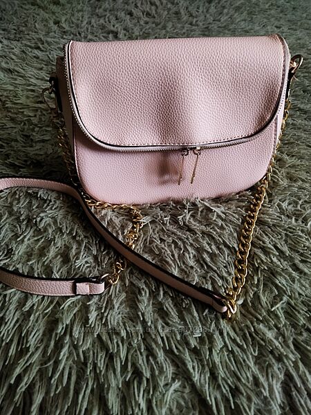 Елегантна сумочка