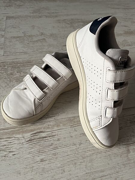 Кросівки дитячі adidas, 30