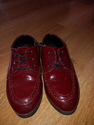 Лакові туфлі для хлопчика