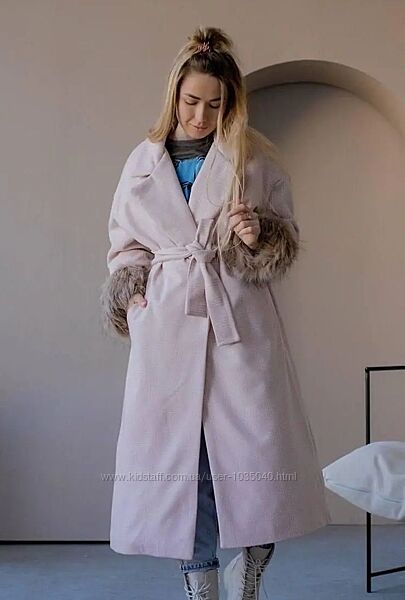 Зимнее женское пальто, кашемир, с поясом тв мехом на рукавах, 48-50