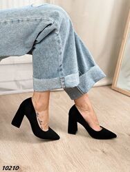 Класичні туфлі човники на зручних підборах. Відмінна якість