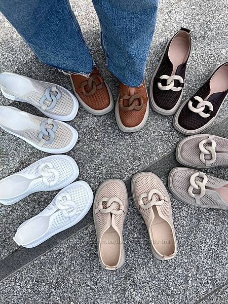 Зручні туфлі з декором. Натуральна шкіра. Палітра кольорів