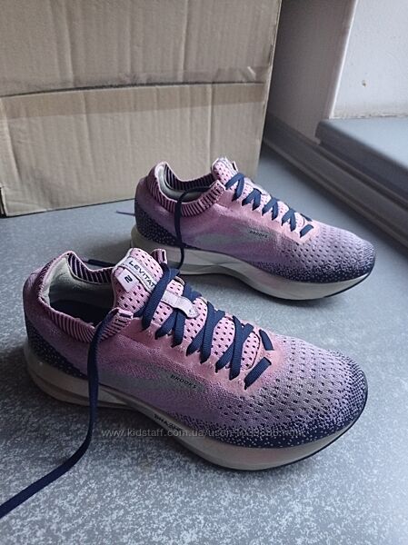 Кросівки Brooks Levitate 2 