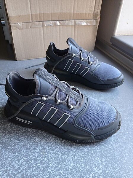 Кросівки Adidas NMD R1V3 Originals 2022