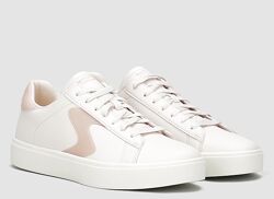 Фирменные кроссовки skechers р.41-42