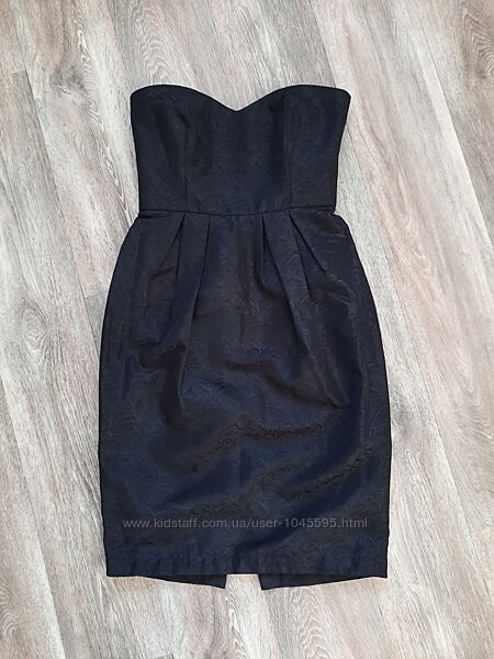 Маленькое черное платье бюстье сексуальное Oodji р. 38 евро