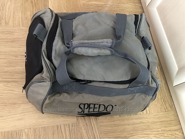 Спортивна чоловіча сумка SPEEDO для тренувань