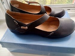 Шкіряні туфлі clarks, р. 41  , в. етнам