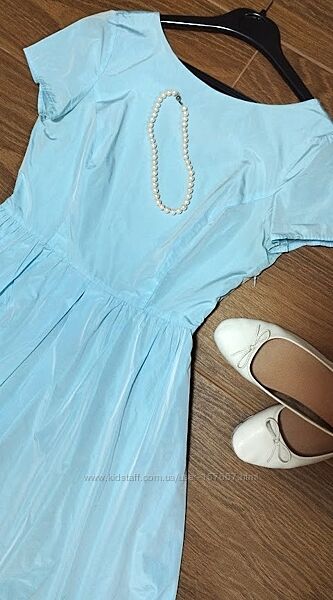 Шикарное платье Monton, нарядное, размер S 36 