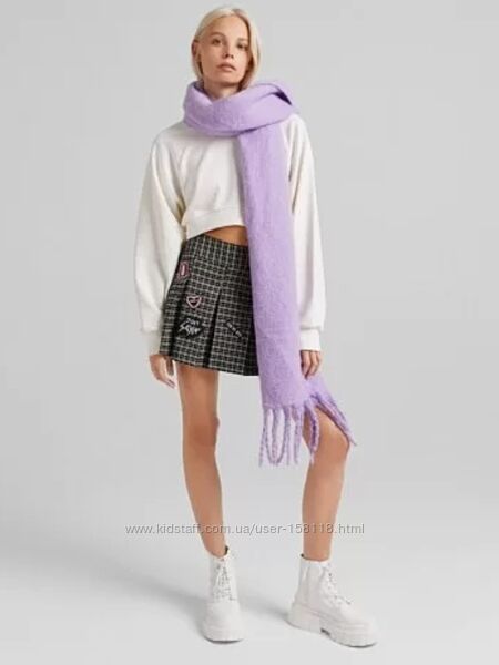Крутий об&acuteємний великий лавандовий шарф Bershka