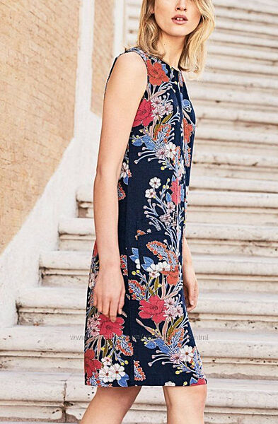 Отличное льняное платье с карманами Пог- 56 см