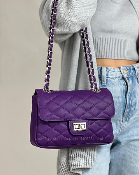 Фіолетова стильна жіноча шкіряна сумка в стилі шанель, Італія