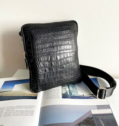 Чоловіча стильна чорна сумка планшетка з тисненням кроко, Італія
