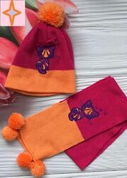 Шапочка и шарфик - трикотажный демисезонный комплект для девочки