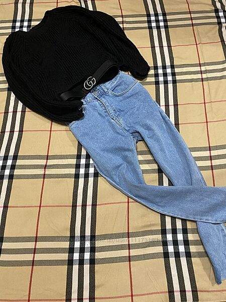 Класний  жіночий светер оверсайз розпродаж