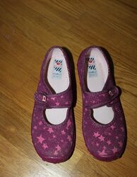 Легкие новые туфли, мокасины, тапочки, для девочки 34 размер от Elefant