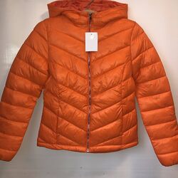 Яскрава демісезонна помаранчева куртка з Німеччини із сайту C&A