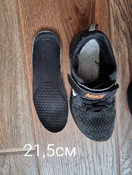 Кросівки Nike 35р,21,5см
