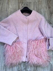 Продам в идеальном состоянии модный демисезонный плотный теплый пиджак р.46