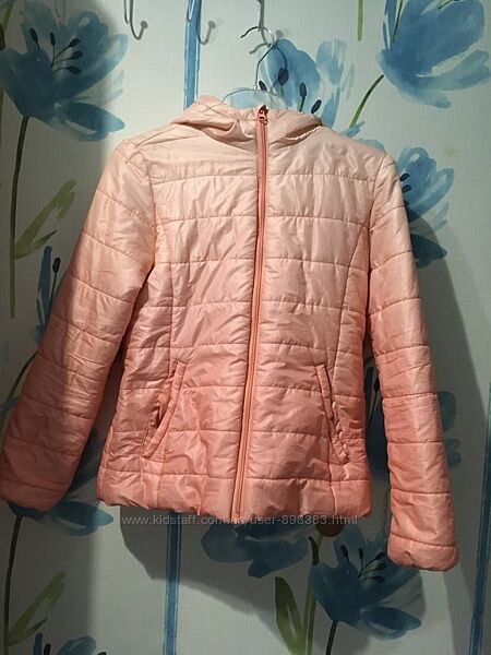 лёгкая розовая курточка 